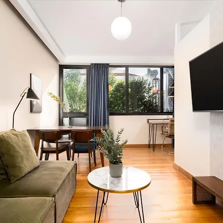 Limehome Rua Eca De Queiroz