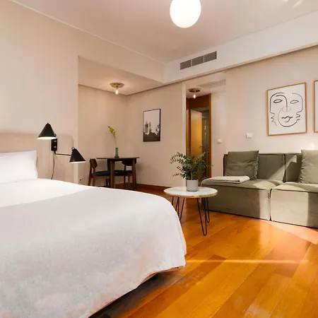 Limehome Rua Eca De Queiroz 4*