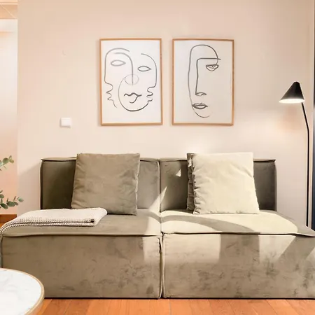 Апарт-отель Limehome Rua Eca De Queiroz