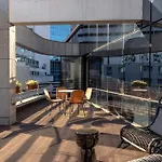 Ξενοδοχείο με διαμερίσματα Limehome Rua Eca De Queiroz 4*