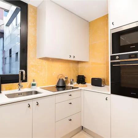 Limehome Rua Eça De Queiroz Apart-hotel 4*