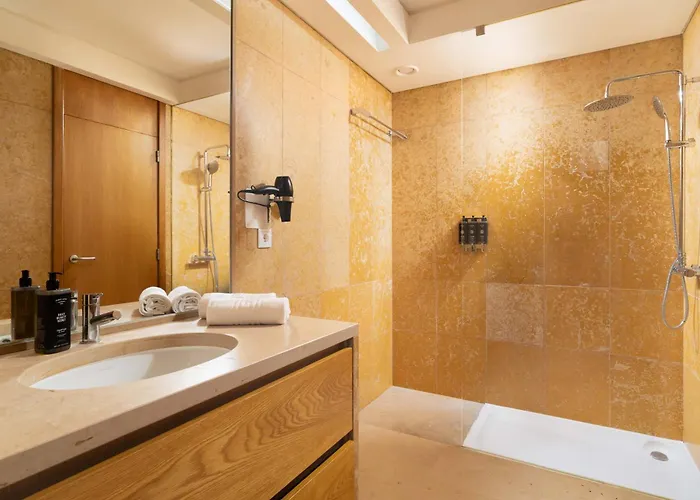 Limehome Rua Eca De Queiroz 4* Lisboa