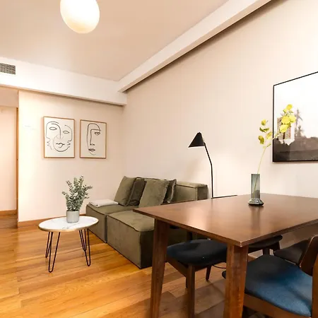 Limehome Rua Eca De Queiroz 4* 리스본